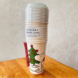 Peanuts Snoopy Christmas Tree Disposable Coffee Cups, Lids & Sleeves 12 Pack NEW